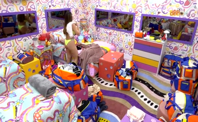 LAIS CALDAS NUDE/SEXY SCENE IN BIG BROTHER BRASIL 2022