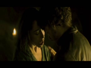 EMILIA CLARKE in GAME OF THRONES (2011-)