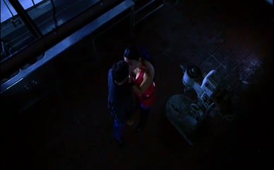 JODI LYN O'KEEFE NUDE/SEXY SCENE IN VAMPIRES: OUT FOR BLOOD