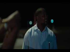 MOLIEHI DIDIE MAKOBANE,FIKILE MTHWALLO,KATLEGO LEBOGANG NUDE/SEXY SCENE IN YOH! BESTIE