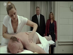 JENNIFER EWERT NUDE/SEXY SCENE IN DER STAATSANWALT