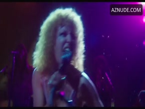 BETTE MIDLER NUDE/SEXY SCENE IN THE ROSE