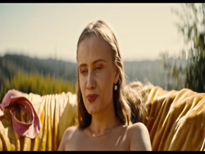 AMANDA HERMIINE KUNNAPAS NUDE/SEXY SCENE IN FREE MONEY