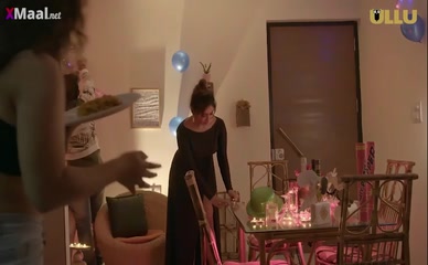 THEA DSOUZA,SHALINI SAHAYE,SHREYA TYAGI NUDE/SEXY SCENE IN FLAT 69