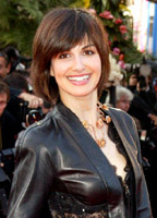 Profile picture of Héléna Noguerra