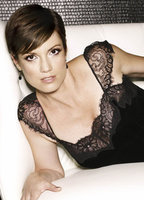 Nude Zoe Mclellan Upskirt Panties - ZOE MCLELLAN Nude - AZNude