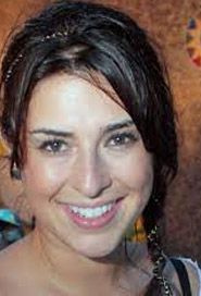 Profile picture of Fernanda Paes Leme