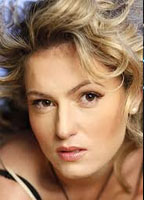 RENATA PIOTROVSKI