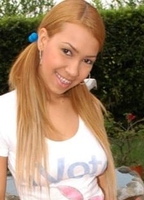 TANIA SPICE NUDE