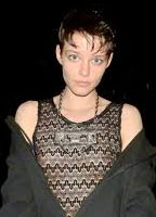 OLIVIA AXEL SCHEUCHER