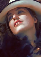 LAURA DOCHE