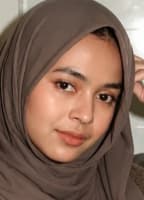 DINDA MAHIRA