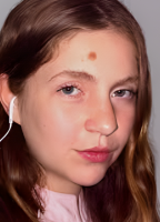 LISA SCHACHTEL
