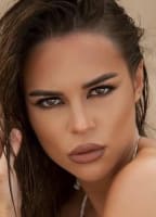 ANNELIE HENZE