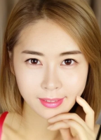YOO RI
