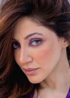 REYHNA PANDIT