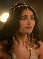 KAVYA TREHAN