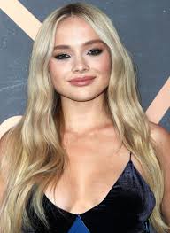 Profile picture of Natalie Alyn Lind