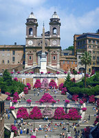 PIAZZA DI SPAGNA NUDE SCENES