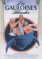 LES GAULOISES BLONDES NUDE SCENES