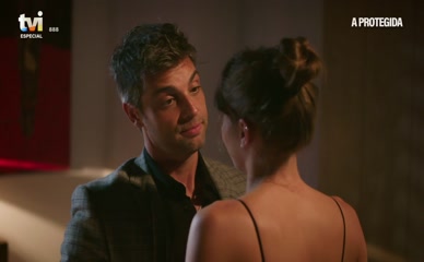 CATARINA NIFO in A PROTEGIDA