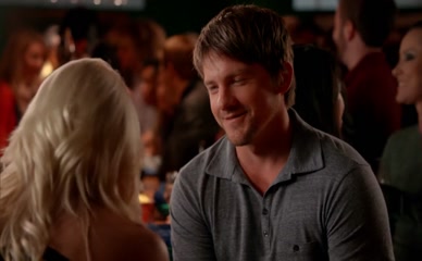 ELISHA CUTHBERT in Happy Endings