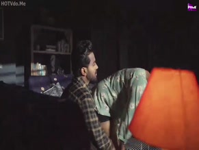 NEELAM BHANUSHALI,ALENDRA BILL,POOJA SINGH RAJPUT,JINNIE JAAZ,SHYNA KHATRI NUDE/SEXY SCENE IN LADY DOCTOR