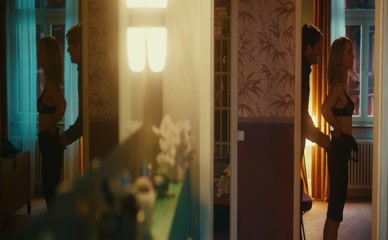 URSINA LARDI in THE NEIGHBOURS FROM UPSTAIRS