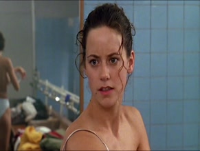 ANJA KNAUER NUDE/SEXY SCENE IN KUSS MICH, FROSCH