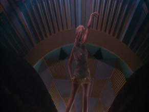 CAMERON DIAZ in THE MASK