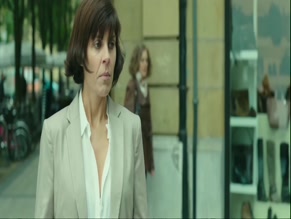 AINHOA AIERBE in WE ARE PREGNANT