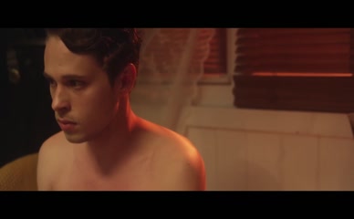 TANJA BUNKE NUDE/SEXY SCENE IN EIN HOCH AUF DAS MAMMUT