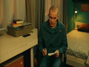 EKATERINA CHANNOVA in UNIVER. MOLODYE