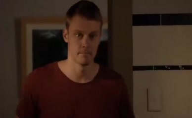 ANNA BAMFORD NUDE/SEXY SCENE IN WONDERLAND