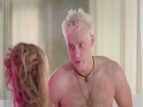 EWA GAWRYLUK NUDE/SEXY SCENE IN ALGORYTM MILOSCI