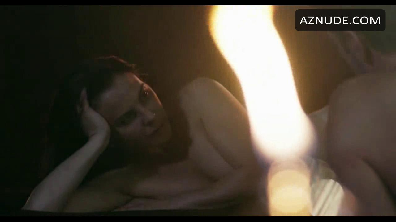 La reina del flow sex scene