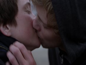 NIKI VERKAAR in UNWANTED (2017)