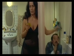 LOREDANA SOLFIZI NUDE/SEXY SCENE IN LA LICEALE, IL DIAVOLO E L'ACQUASANTA