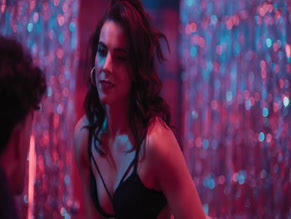 BEATRIZ GODINHO in O CLUBE (2020)