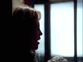 NIKKI COGHILL in POINT OF NO RETURN (1994)