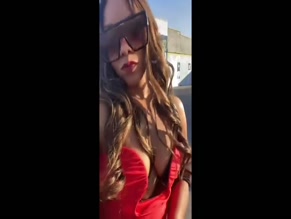 ANGELA WILDFLOWER in ANGELA WILDFLOWER INSTAGRAM (2024)