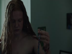 LOU THOMPSON in GABY LES COLLINES (2023)