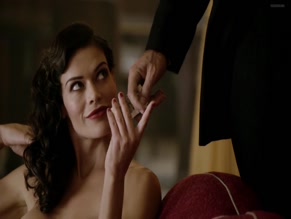 PAULINE ROXO NUDE/SEXY SCENE IN UNDERBELLY