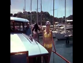 NORA LARRAGA in EL MATRIMONIO ES COMO EL DEMONIO (1967)