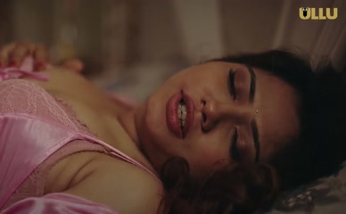 PIHU SINGH,SUBHATI DAS NUDE/SEXY SCENE IN LAG JA GALE