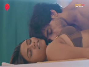 RUPS KHAN NUDE/SEXY SCENE IN AAKHRI ICHHA