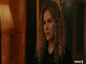 YULIA TOPOLNITSKAYA in MOSKVA SLEZAM NE VERIT. VSYO TOLKO NACHINAETSYA (2025)