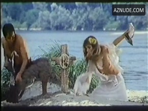 CHARLOTTE RAMPLING in YUPPI DU(1975)