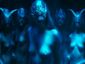 CHYNNA RAE SHURTS in THE DEATH OF SNOW WHITE