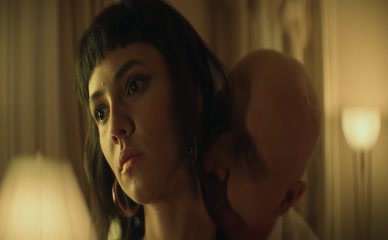 STASYA MILOSLAVSKAYA NUDE/SEXY SCENE IN CHUZHIE DENGI